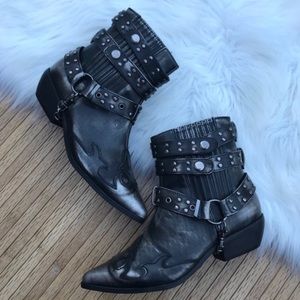 YRU Rodeo Boots
